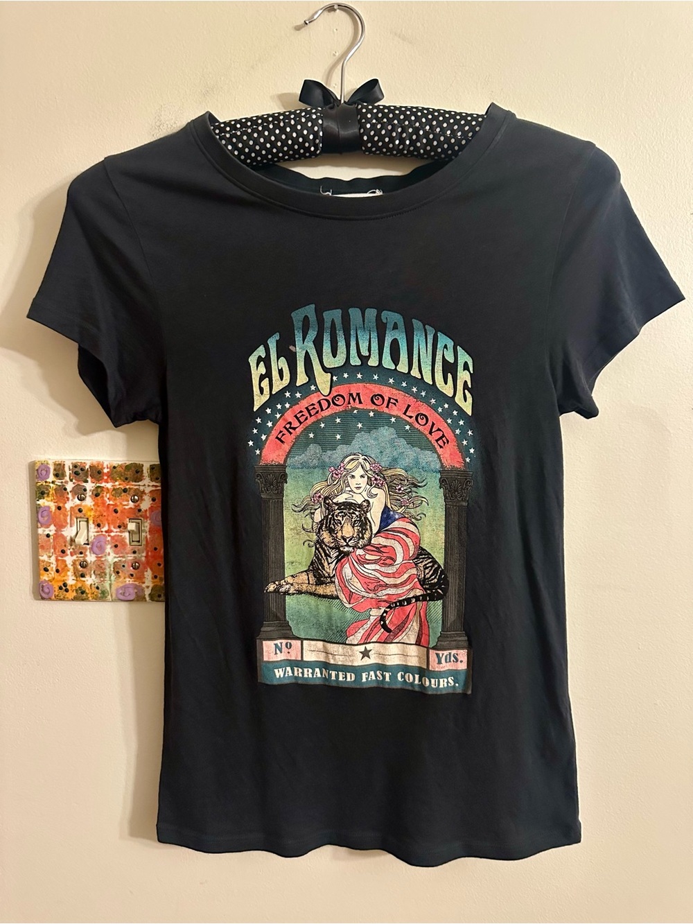 SPELL✨El Romance✨Tee